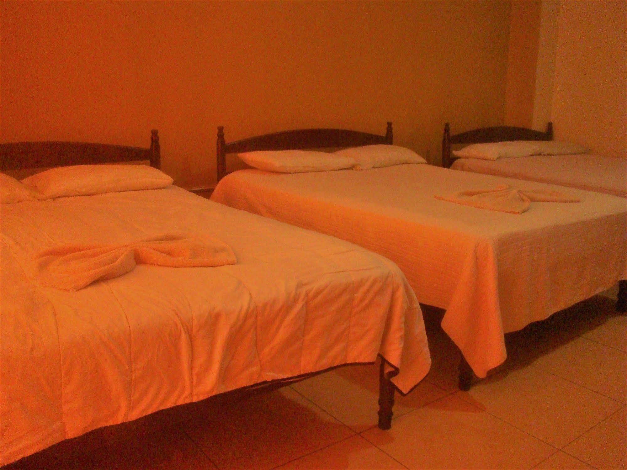 Hotel Molina La Ceiba Exterior foto
